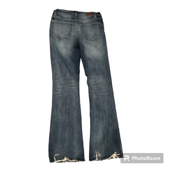C&C California Bootcut high waisted raw hem jeans Size 6/28 - Picture 3 of 6